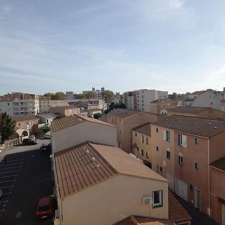 Appart 2/4 Pers Proche Centre Avec Balcon, Parking Narbonne Exterior photo